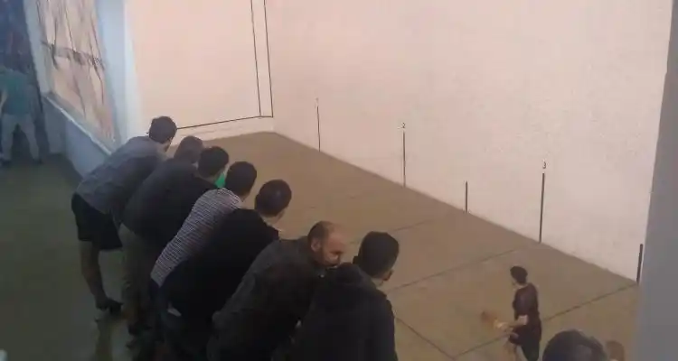 El Centro de Comercio desarrolló su primer evento desde la reapertura de su cancha de pelota a paleta