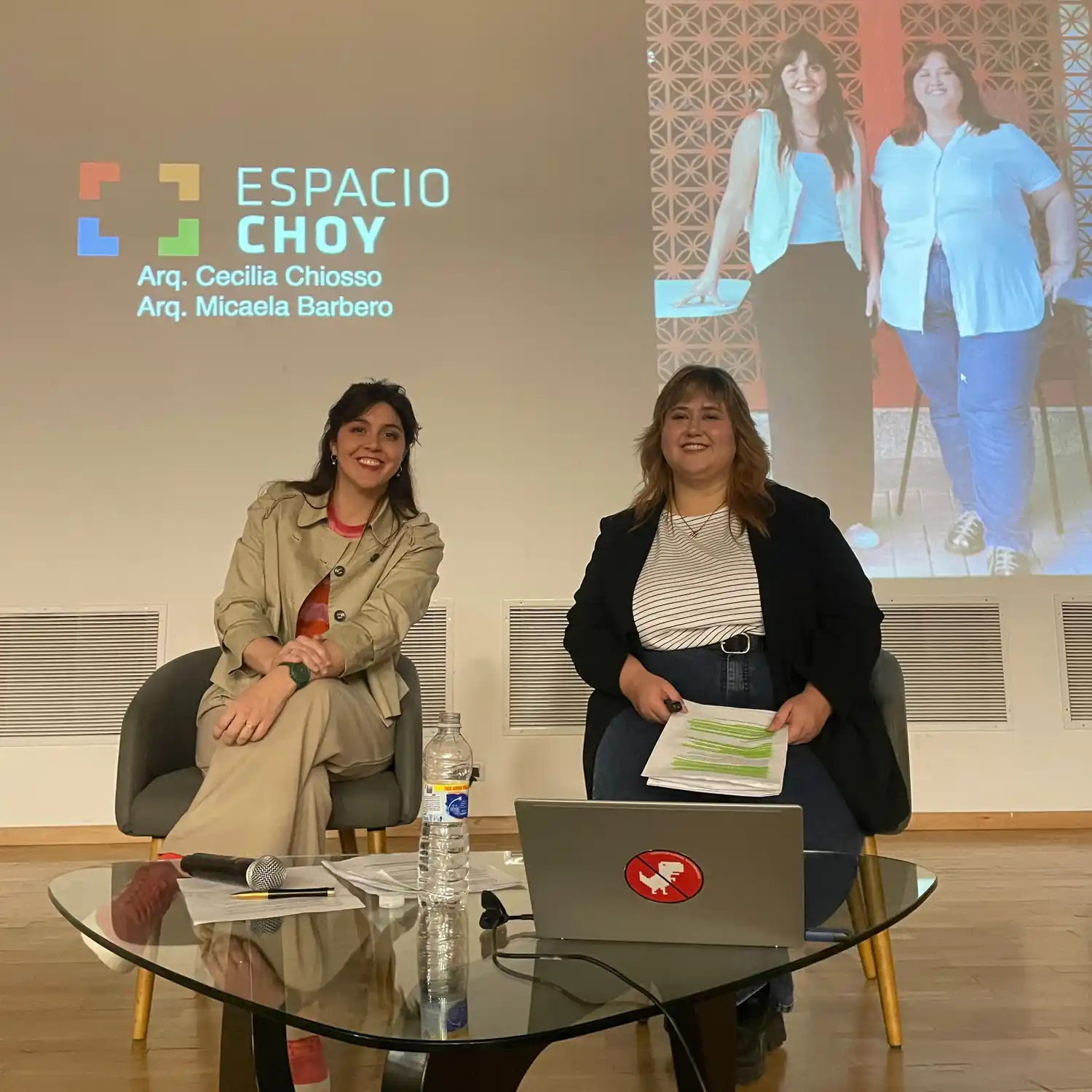 Cecilia Chiosso y Micaela Barbero en el Conarq