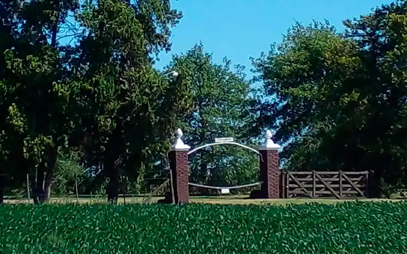 Cinco encapuchados armados asaltaron una estancia en Santa Lucía