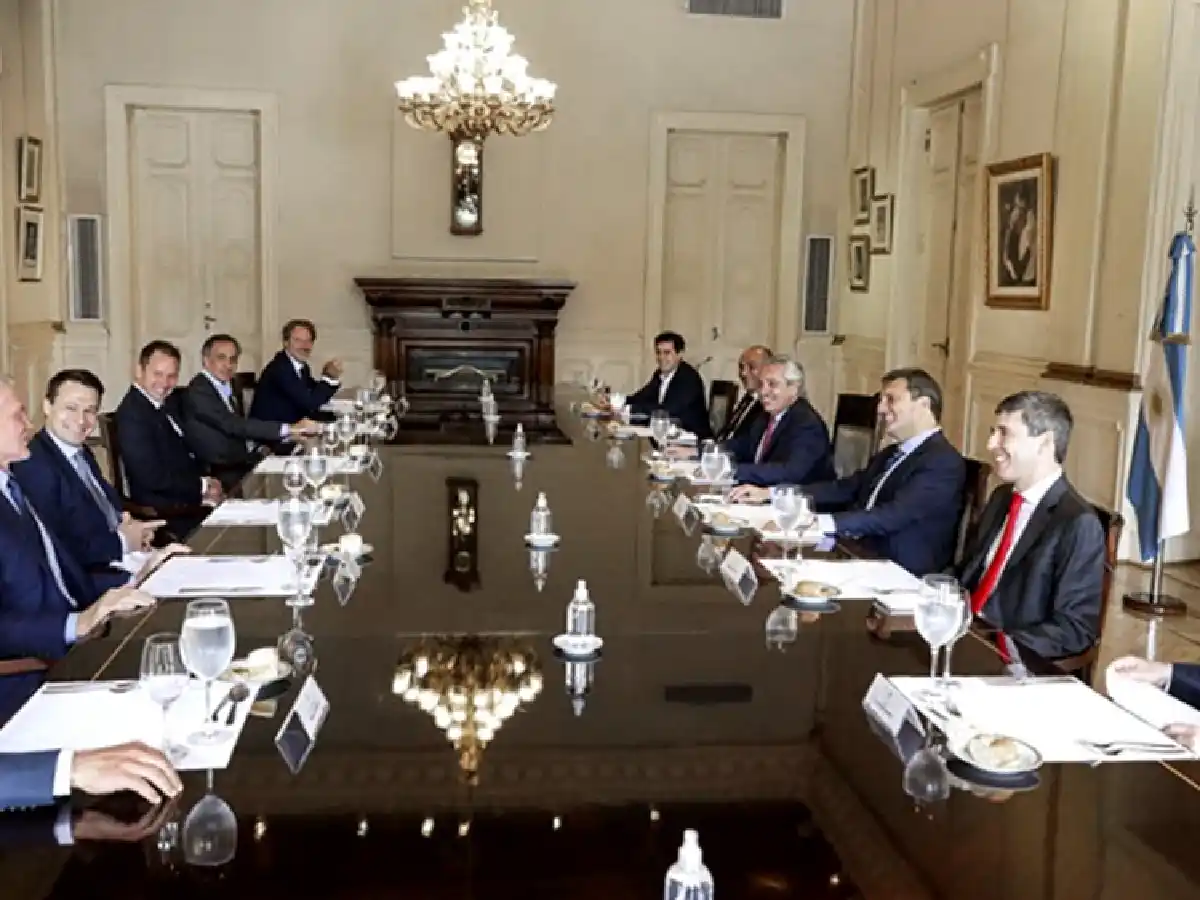 El Presidente rechazó que el acuerdo con el FMI se postergue y pidió decirle "sí a la Argentina"