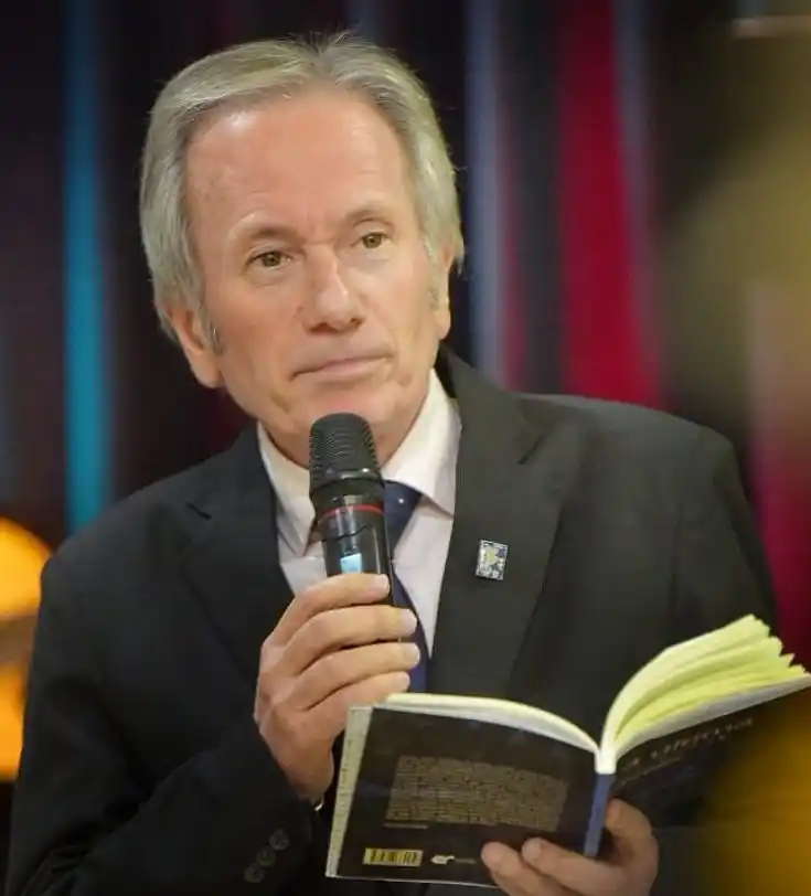 Lic. Roberto Romani
