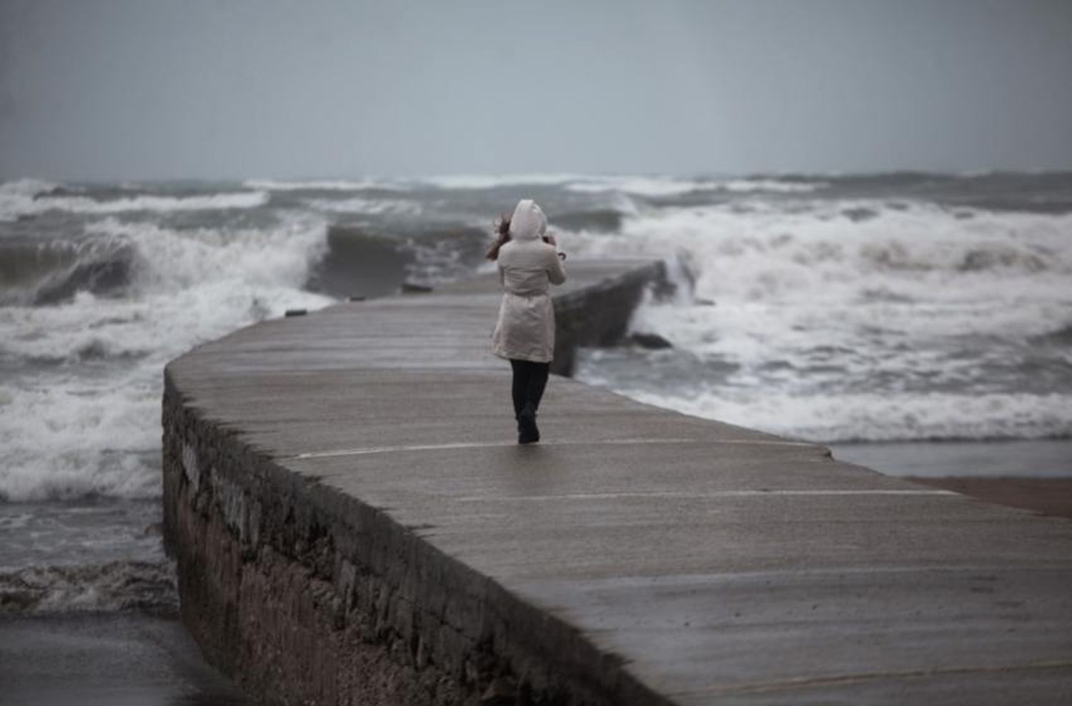 Clima: lunes bajo el agua