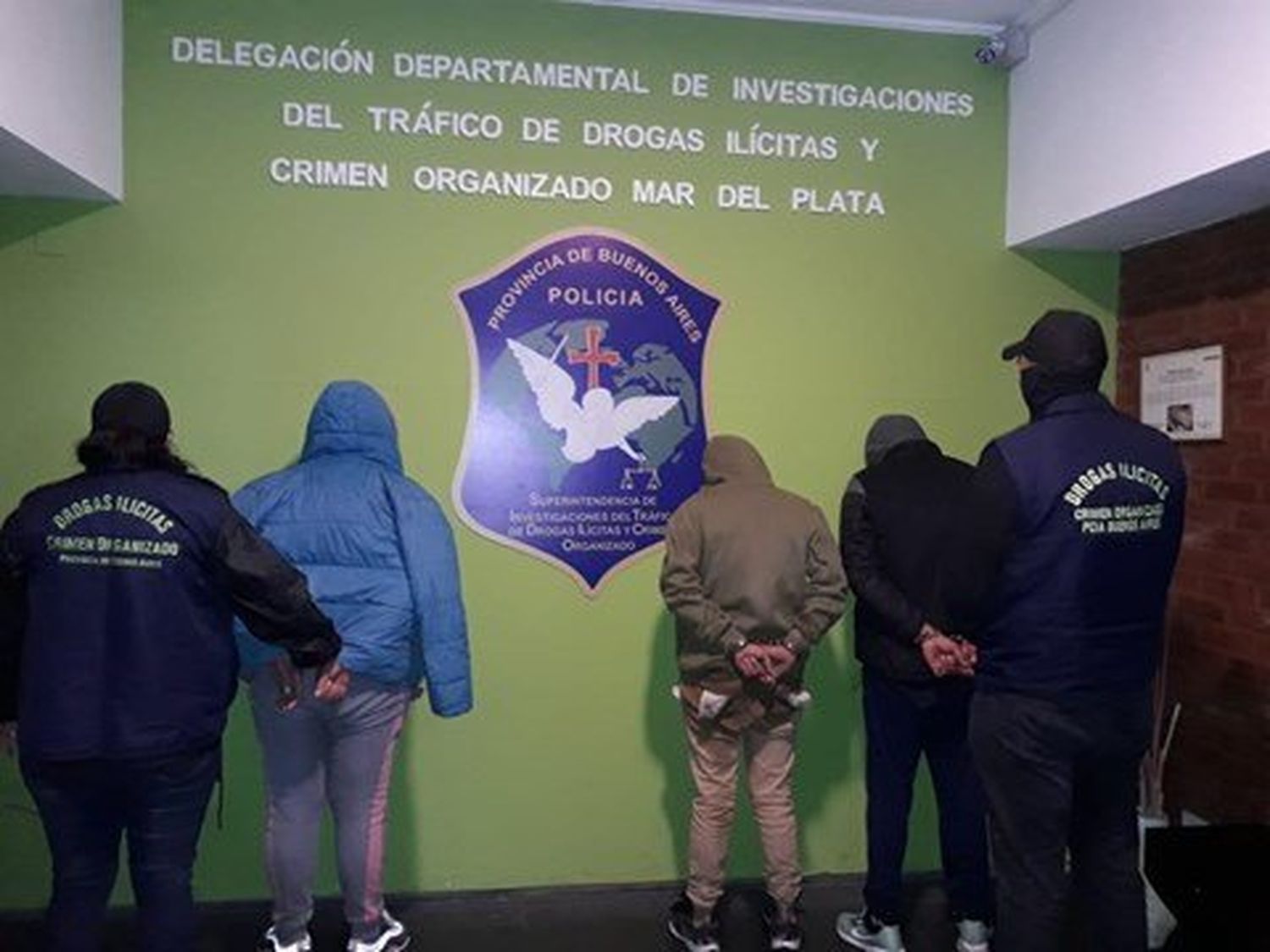 La Policía detuvo a dos sujetos, de 26 y 29 años 