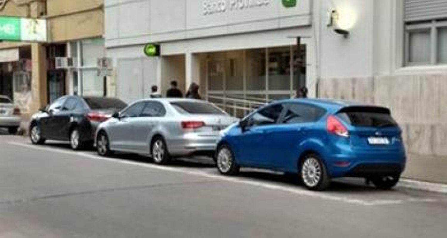 Mal estacionados