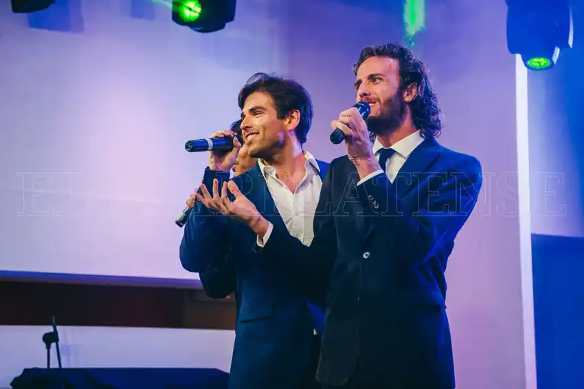 Noi Altri, un trío lírico que versiona clásicos