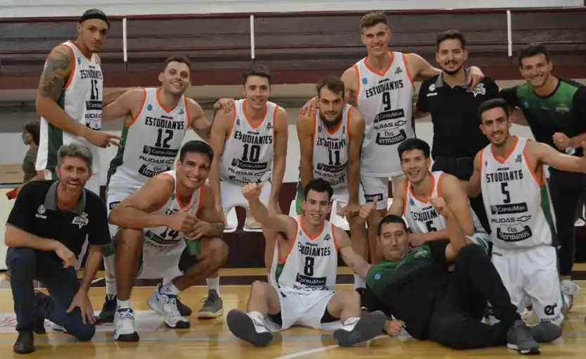 El Estudiantes de Yarza es el puntero de su zona