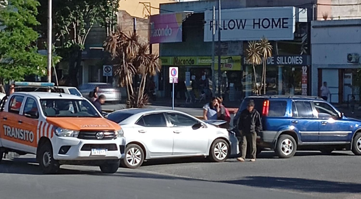 Colisión por alcance entre dos vehículos: sin heridos