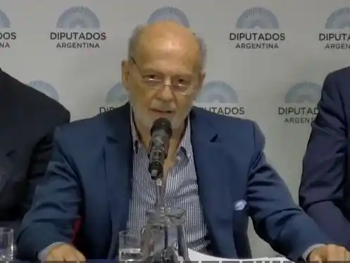 Compendio de la exposición científica sobre Covid y vacunación en Diputados