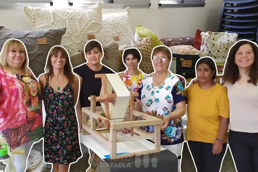 Desde adentro, el trabajo de “Mujeres de la Seda”: “Están conformando una marca que en marzo se larga al mercado”