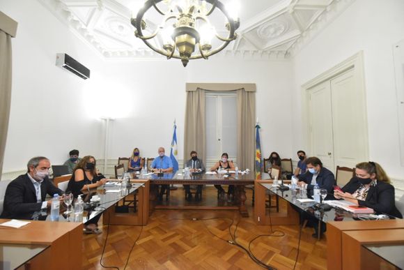 Diputados se reunieron por el Proyecto de regulación del cannabis medicinal: "Se trata de una temática sensible que venimos trabajando" señaló Ramírez