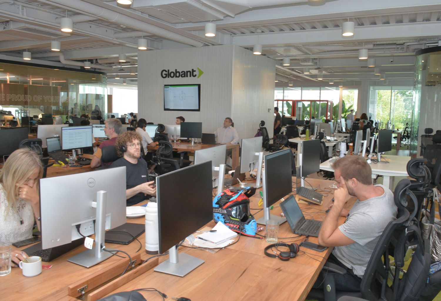 Globant anunció el cierre de dos oficinas en la Argentina