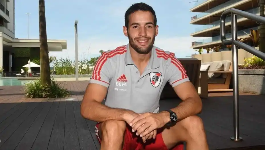 Camilo Mayada encontró su mejor apoyo en Crespo