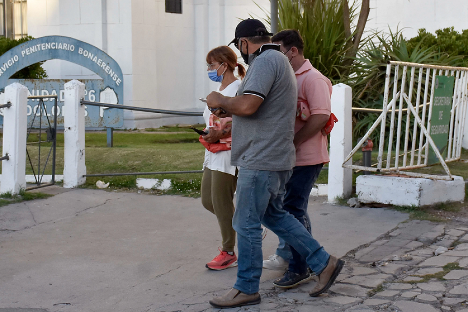 Así salían los familiares en la primera visita desde el inicio del juicio. Foto NA: JOSÉ SCALZO