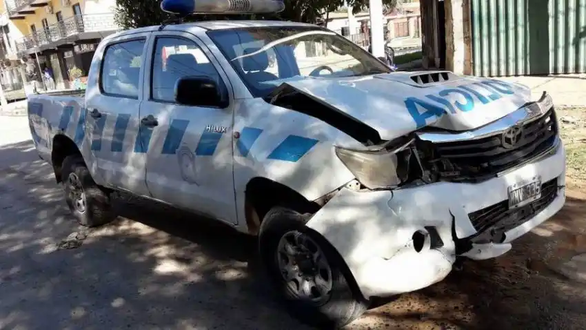 Clorinda: choque entre móvil policial y una motocicleta