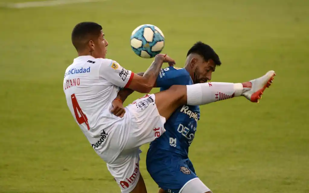 A Gimnasia y Huracán les cayó bien el empate sin goles