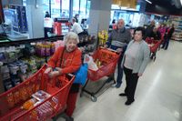 Arrancó el programa Compre sin IVA, que abarca a las compras con tarjetas de débito