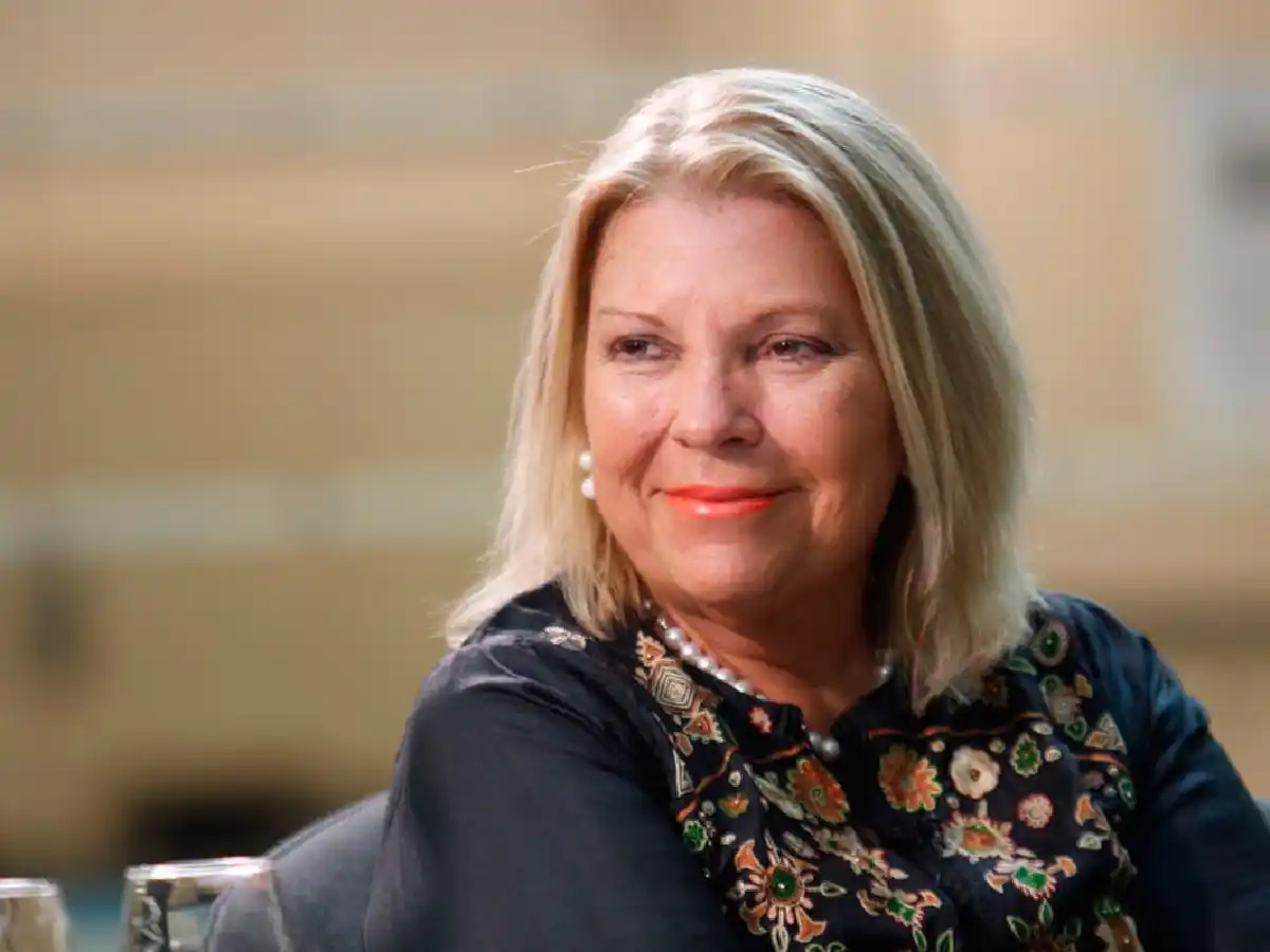 Otro exabrupto de Carrió: "Si Dios no me hacía gorda iba a ser puta"