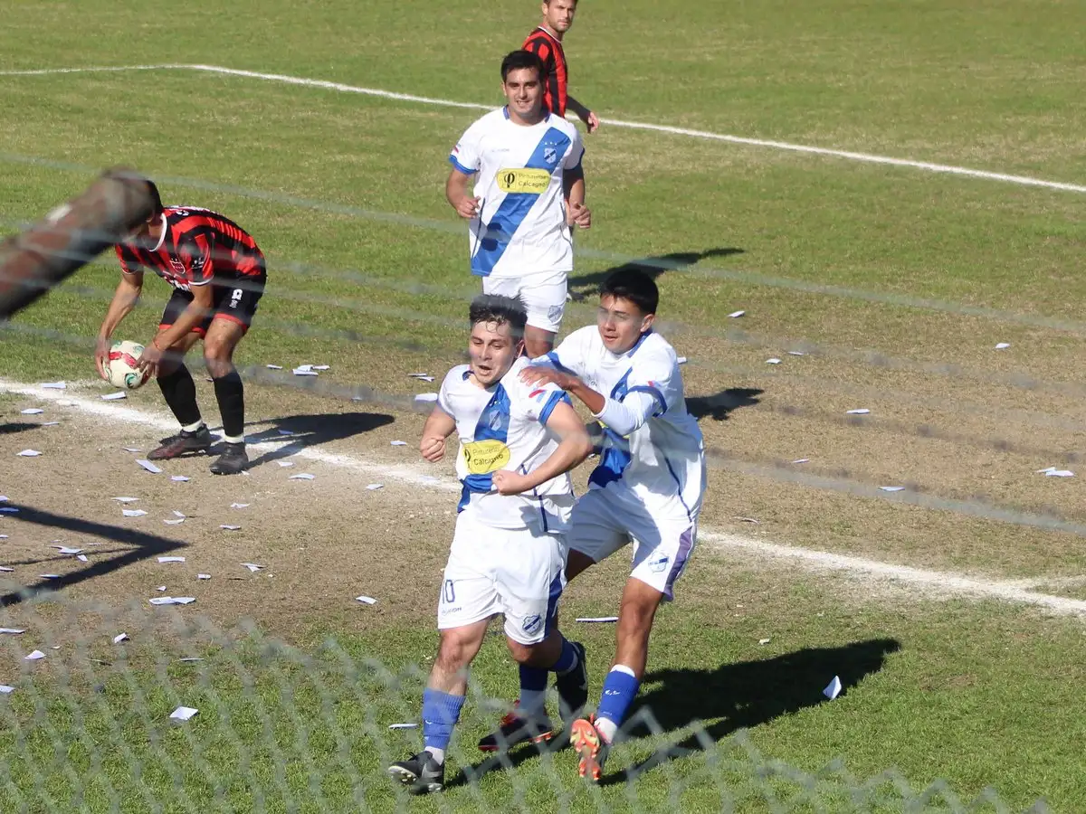 Libertad  con un penal tempranero se quedó con  3 puntos de oro en casa