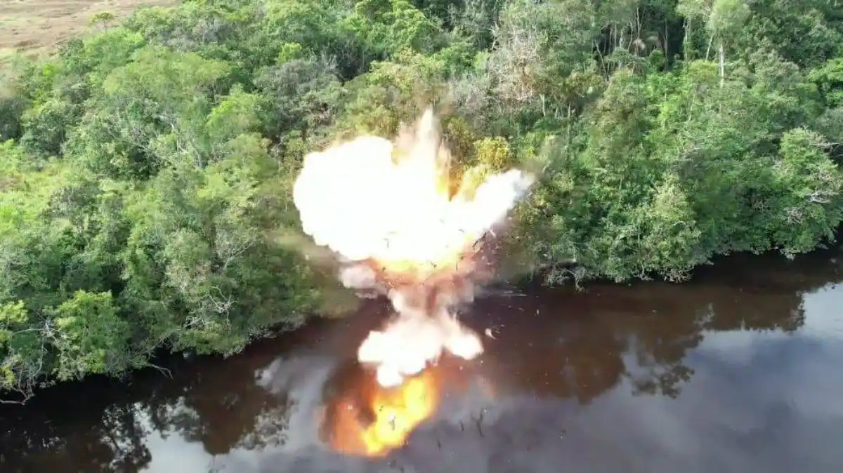 ¡HASTA DEBAJO DE LAS PIEDRAS! Desmantelan campamentos de minería ilegal en Parque Nacional Canaima