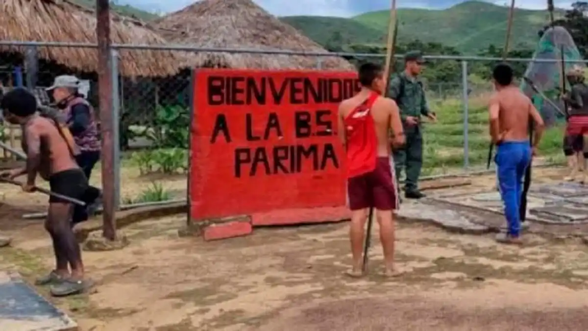 TRES MESES SIN VER A SU HIJO: la travesía de la madre de un indígena detenido por el caso de los asesinatos de Parima B