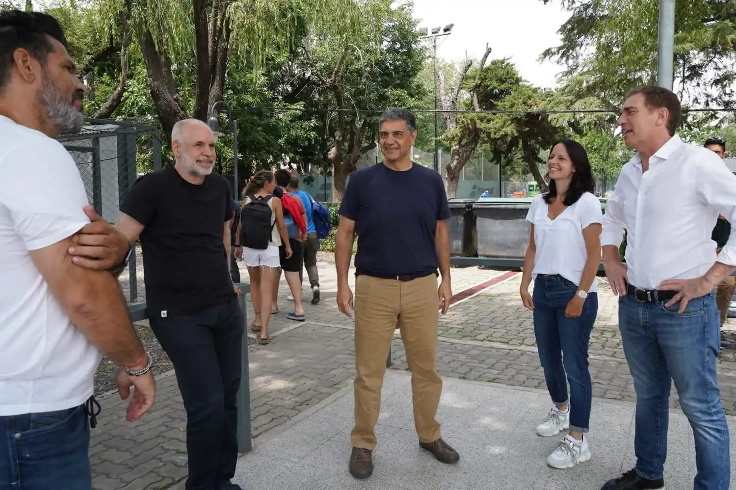 Larreta, Santilli y Jorge Macri recorrieron obras de renovación del Polideportivo de Vicente López
