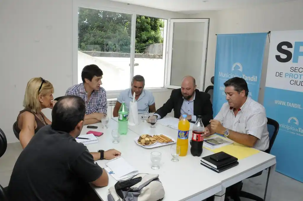 El Ejecutivo ratificó el acuerdo  y desactivó el conflicto en Control Urbano