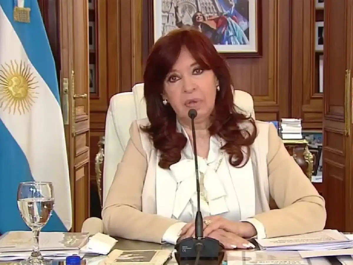 Cristina Kirchner: "Cuando Luciani dice que si aprieta sale pus, es de ustedes, los macristas"