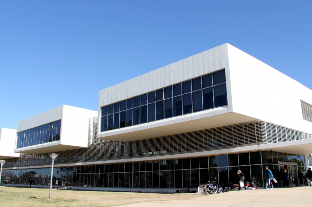 La víctima permanece internada en el hospital Iturraspe.
