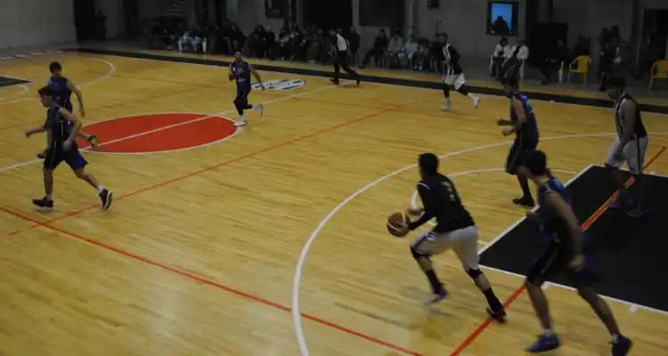 Básquet: Náutico perdió en Baradero ante Atlético