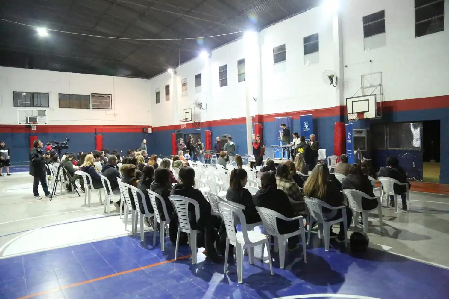 Adjudicaron las 100 becas para estudiantes: quiénes salieron sorteados