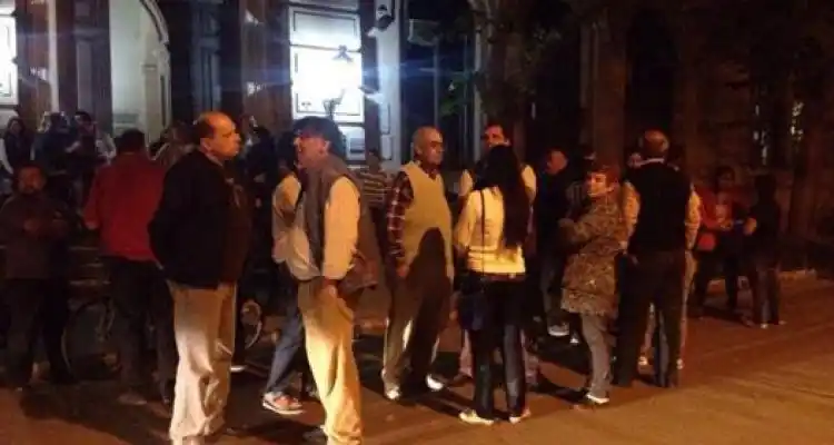 Trabajadores pasarán la noche en la Municipalidad
