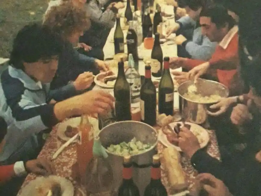 El vino es su gente.