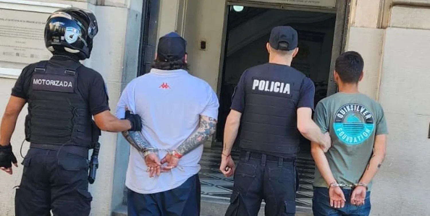 Imputaron a dos de los detenidos por una balacera ocurrida frente a la sede social del club Unión de Santa Fe