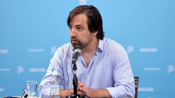 Toque de queda: "Puede ser eficaz para no llegar a un confinamiento total”, afirmó Viceministro de Salud
