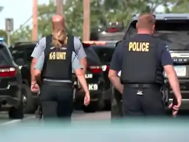 Dos menores muertos y 17 heridos por un tiroteo a una iglesia de una escuela católica en Estados Unidos