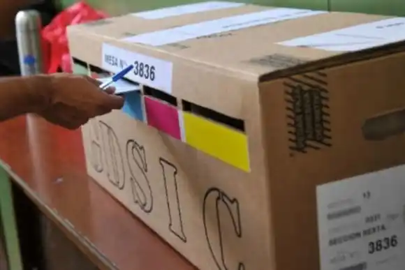 El Gobierno Provincial efectivizó la convocatoria a elecciones en todo el territorio santafesino