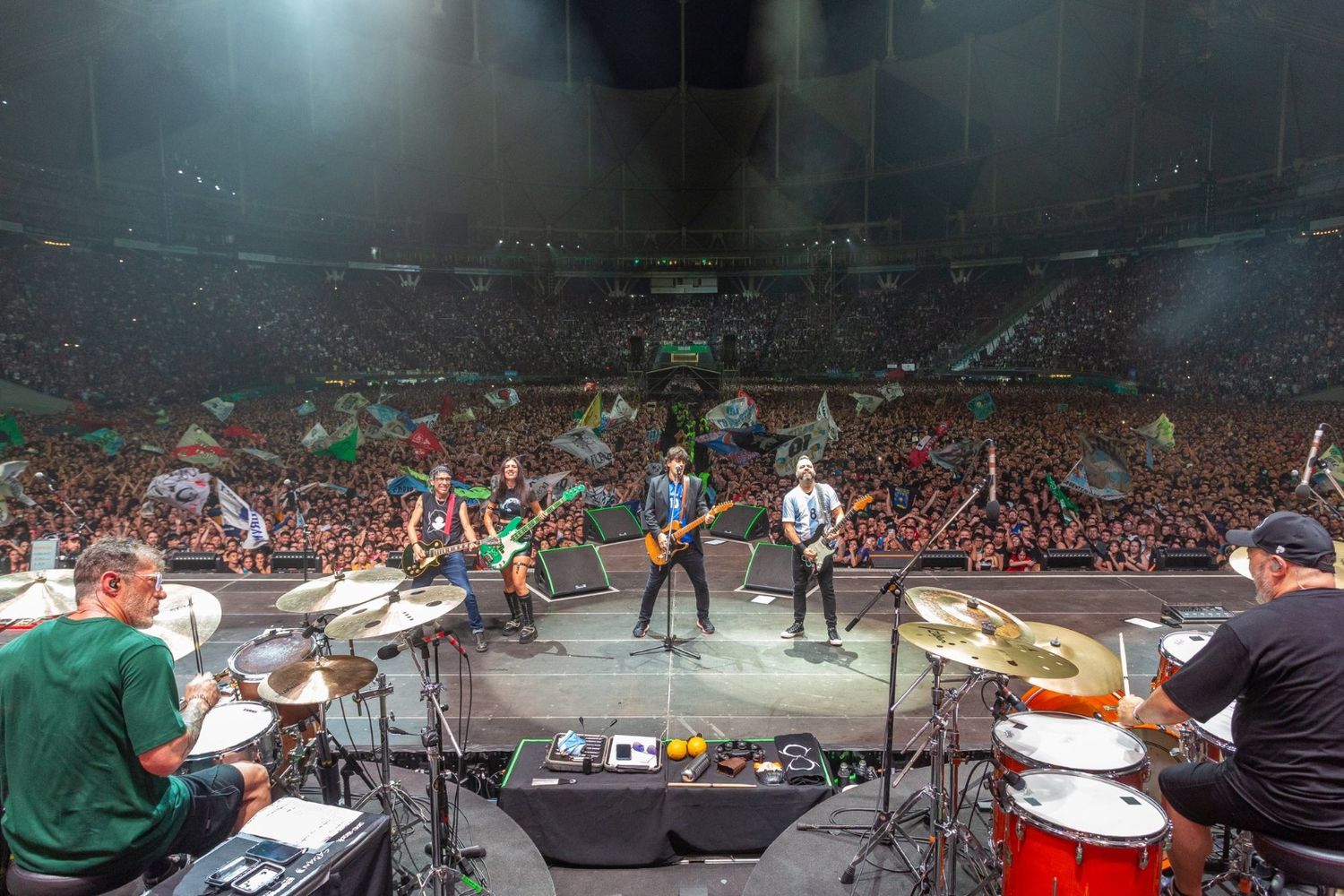 Los Piojos cierran su ritual en La Plata con un Estadio Único a pleno: todo lo que hay que saber del último show