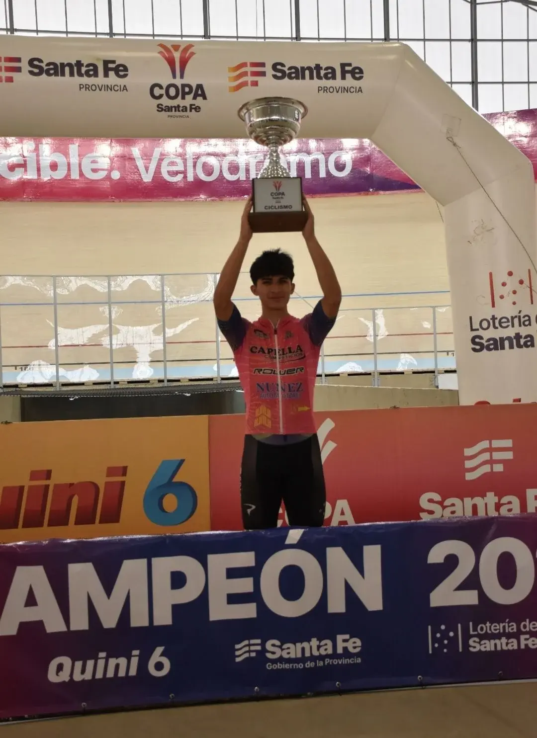 Fede Dalmasso, campeón de la Copa Santa Fe en la categoría Varones Elite y Junior.