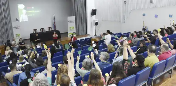 Entre Ríos forma a empleados públicos en buen trato hacia las personas mayores