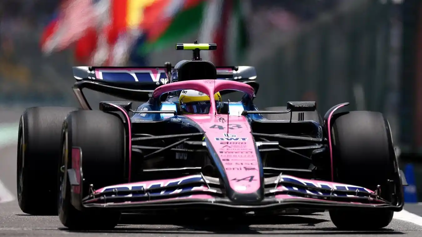 Colapinto clasificó 16° para largar la Sprint: “Toca laburar y volver mejor para hoy”