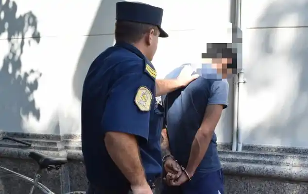 Detenciones por intento de robo: dos personas quedaron presas en Jefatura