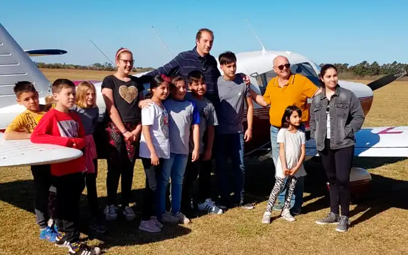 Los ganadores de los vuelos de bautismo disfrutaron su premio