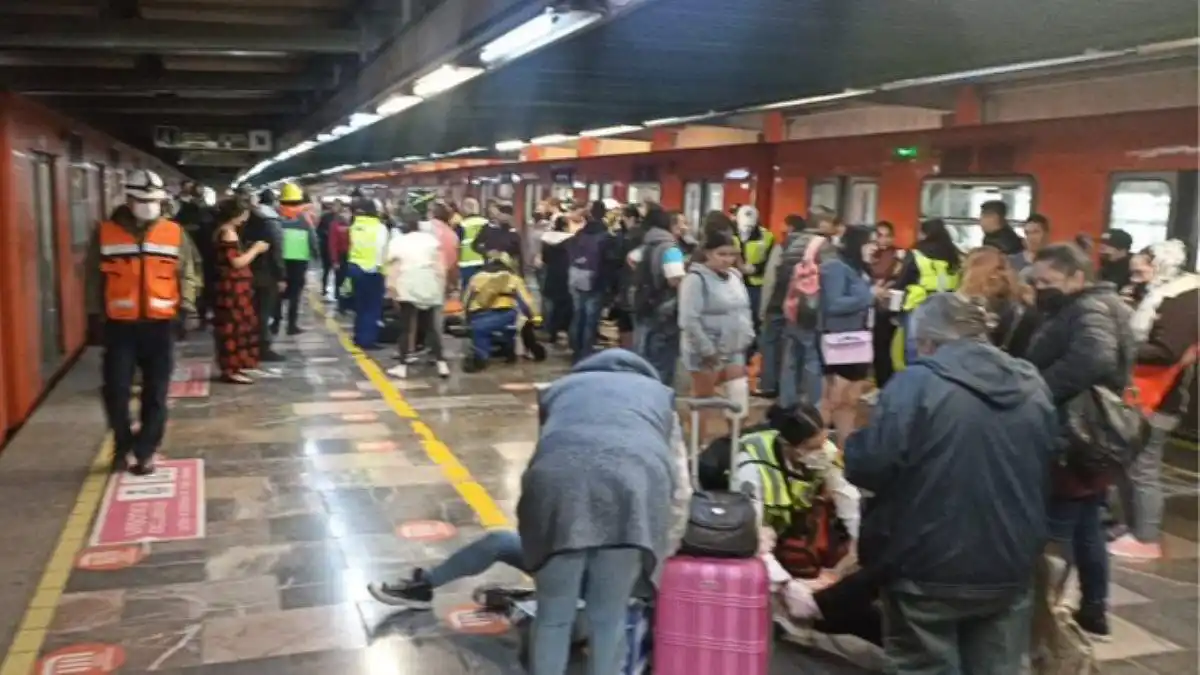 TRAGEDIA: Choque de trenes de Metro deja un muerto y 23 heridos (fotos + videos)