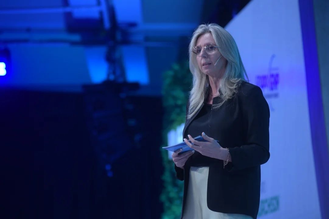 Gabriela Renaudo en el 60° Coloquio de IDEA: diagnóstico crítico y un llamado urgente al cambio