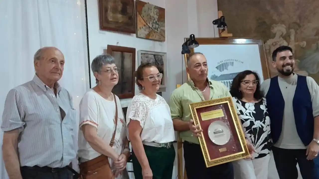 La labor de la Sociedad Protectora de la Casa de Ancianos fue puesta en relieve con la "Orden del Convento".  (Foto: Amigos del Patrimonio Cultural)