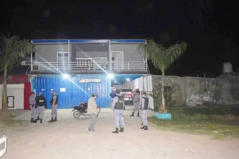 Clausuraron una fiesta privada por no 
contar con habilitación y hay 4 detenidos