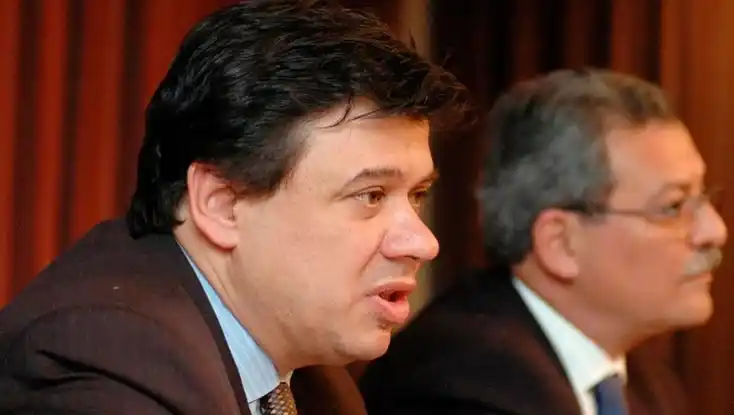 El Gobierno evalúa un aumento a privados de entre 5 y 8 mil pesos