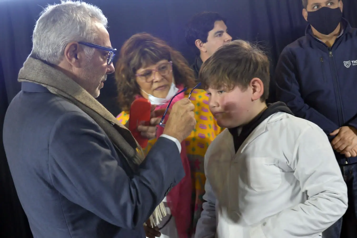 Para Verte Mejor: Estudiantes de Tigre recibieron anteojos