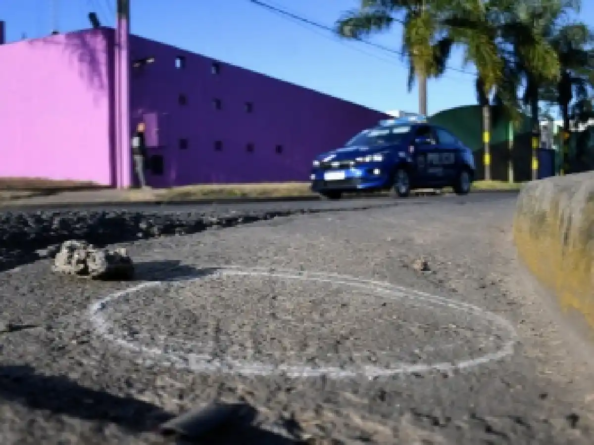 Rosario: asesinaron a balazos a un joven y se investiga un crimen mafioso