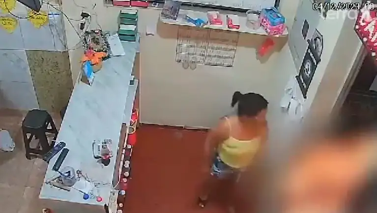 La agresora fue detenida